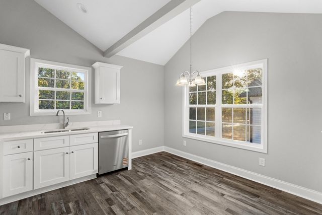 809 Willeve Dr, Dalton, GA 30721