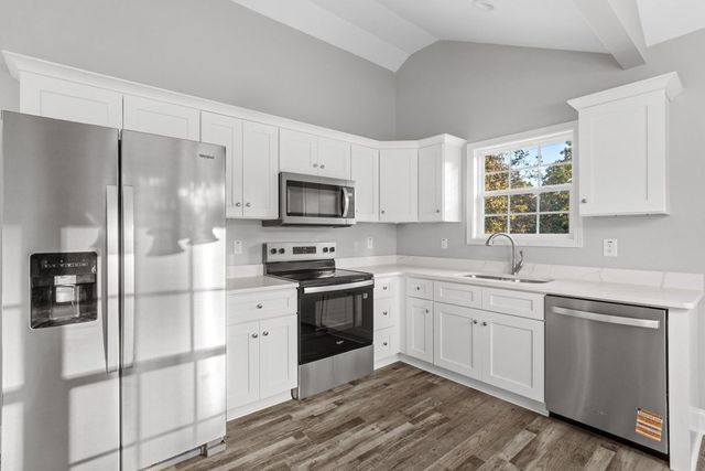 809 Willeve Dr, Dalton, GA 30721