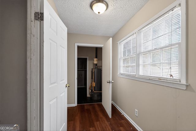 6344 Deshong Drive, Lithonia, GA 30058