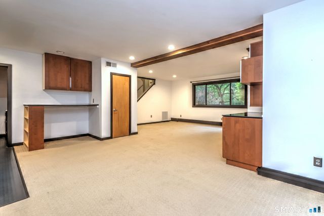 40 Morning Glory Terrace, Stratford, CT 06614