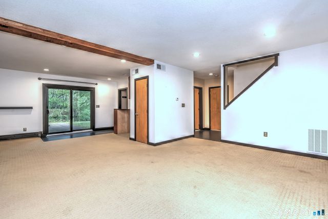 40 Morning Glory Terrace, Stratford, CT 06614
