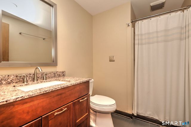 40 Morning Glory Terrace, Stratford, CT 06614
