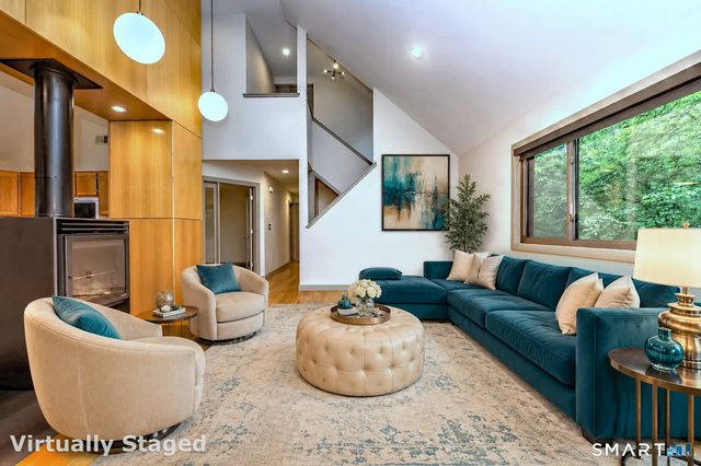 40 Morning Glory Terrace, Stratford, CT 06614