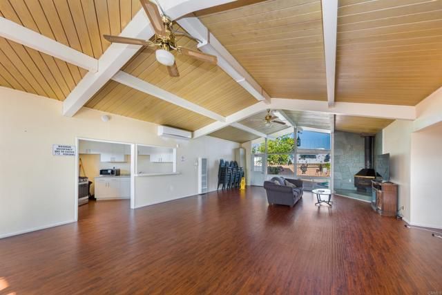 24200 Walnut Street 22, Torrance, CA 90501