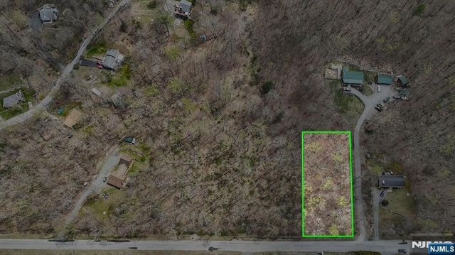 13 Oak Ridge Road, Montague, NJ 07827