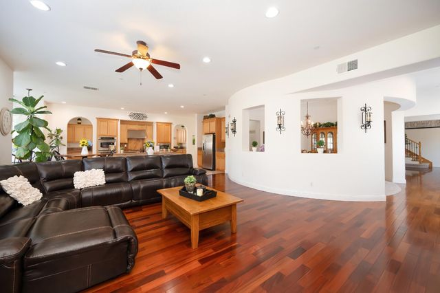 3800 Monteverde Dr, Lincoln, CA 95648