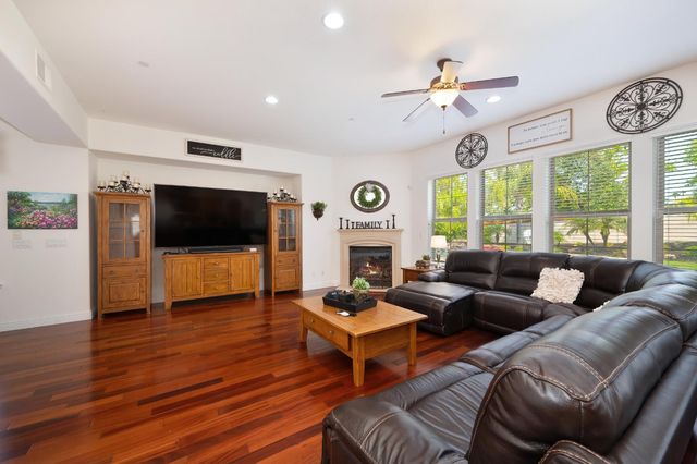 3800 Monteverde Dr, Lincoln, CA 95648