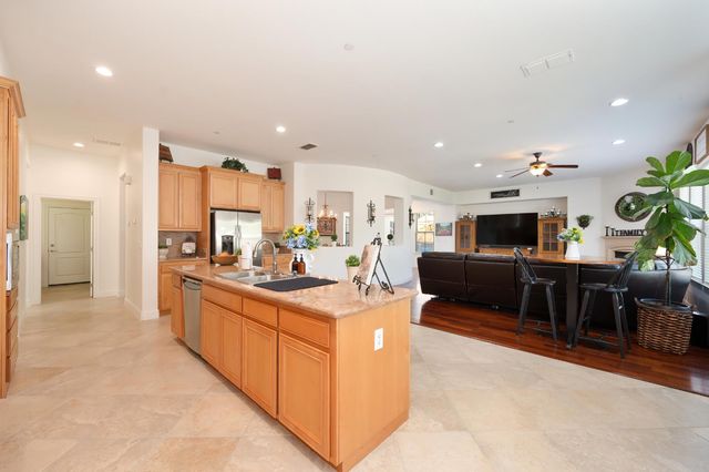 3800 Monteverde Dr, Lincoln, CA 95648