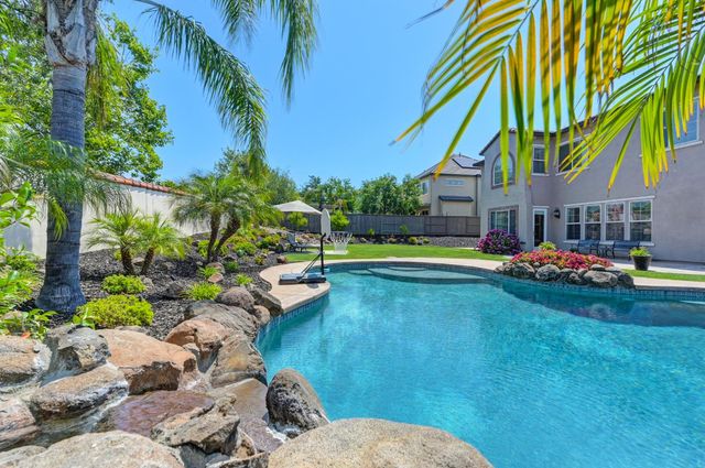 3800 Monteverde Dr, Lincoln, CA 95648