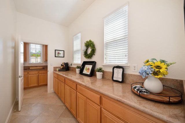 3800 Monteverde Dr, Lincoln, CA 95648