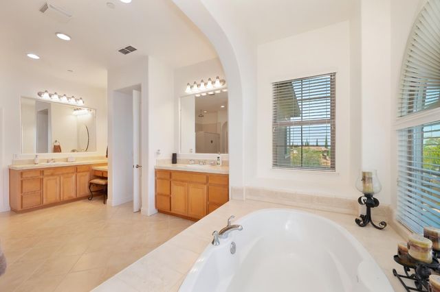 3800 Monteverde Dr, Lincoln, CA 95648