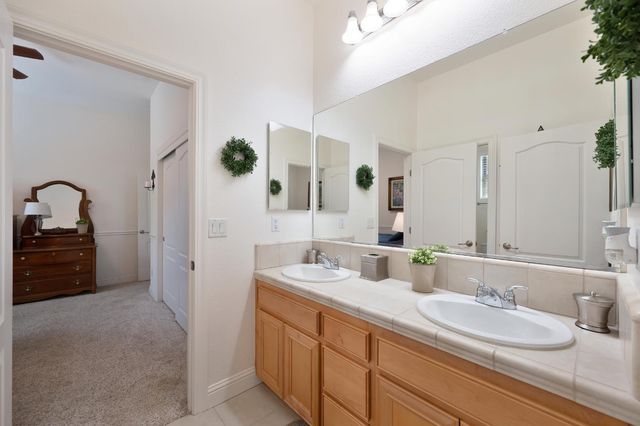 3800 Monteverde Dr, Lincoln, CA 95648