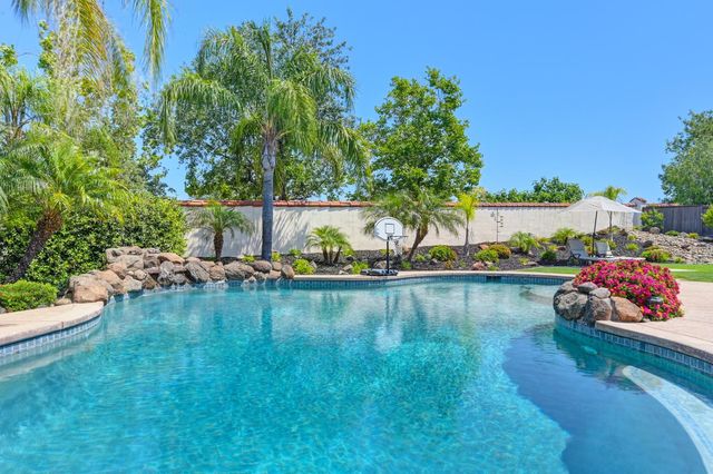 3800 Monteverde Dr, Lincoln, CA 95648