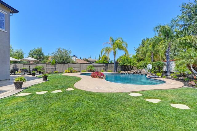 3800 Monteverde Dr, Lincoln, CA 95648