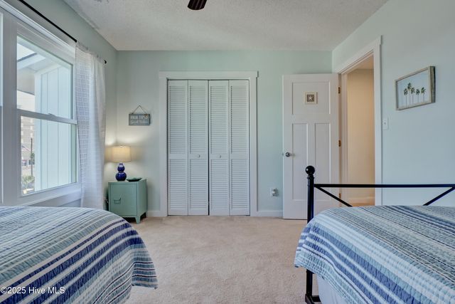 202 Bayview Drive, N Topsail Beach, NC 28460