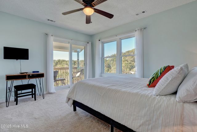 202 Bayview Drive, N Topsail Beach, NC 28460