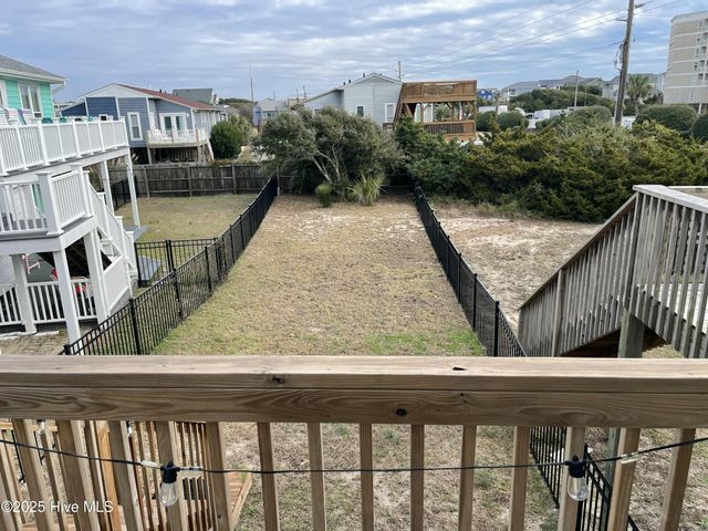 202 Bayview Drive, N Topsail Beach, NC 28460