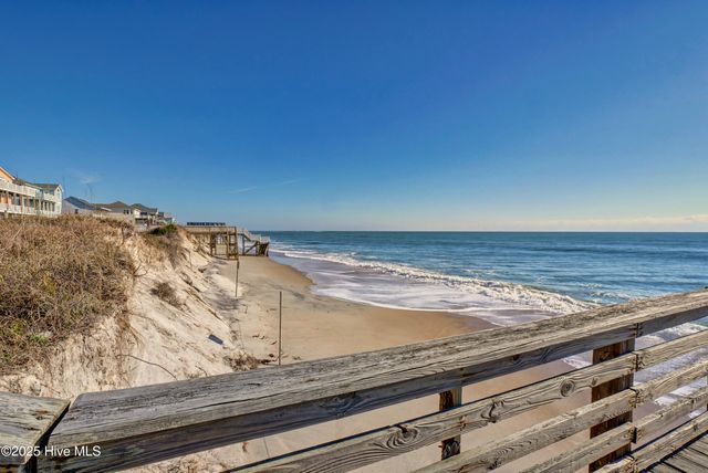 202 Bayview Drive, N Topsail Beach, NC 28460