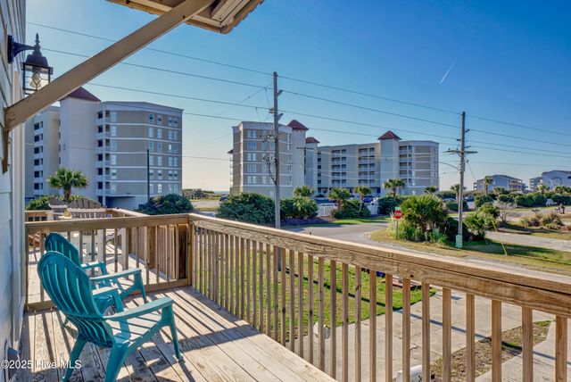 202 Bayview Drive, N Topsail Beach, NC 28460