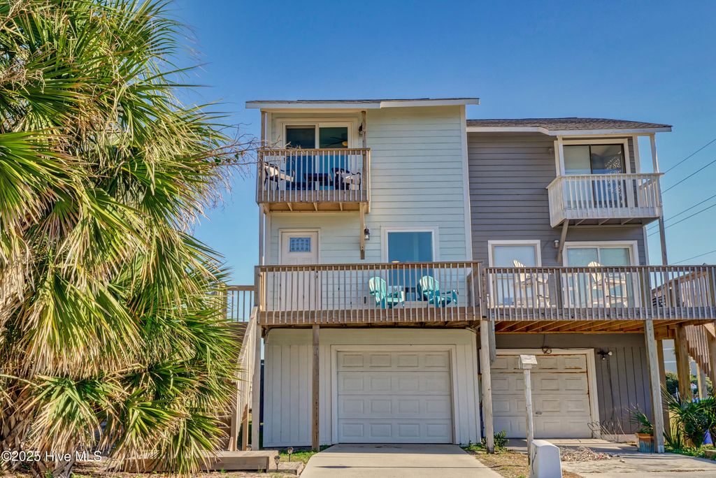 202 Bayview Drive, N Topsail Beach, NC 28460