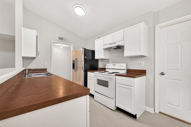 17421 Ranch Country Road, Hockley, TX 77447