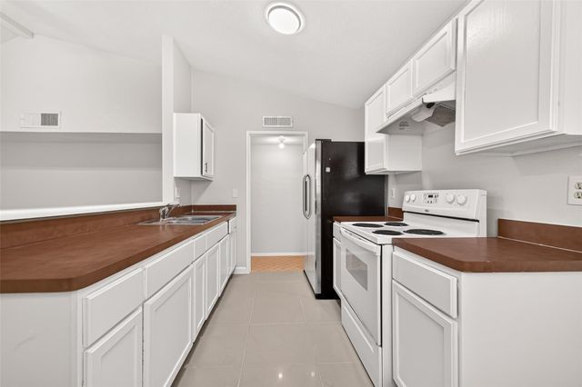 17421 Ranch Country Road, Hockley, TX 77447