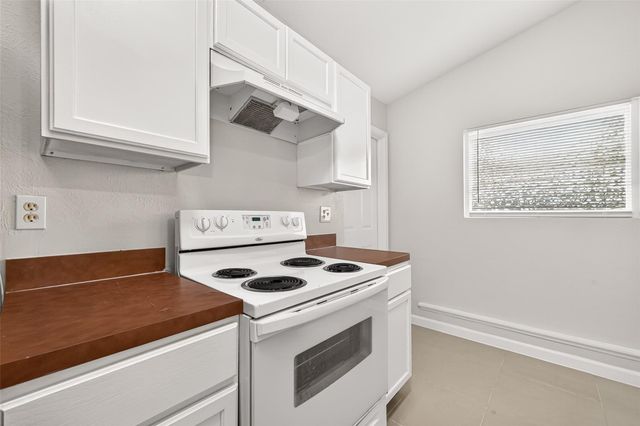 17421 Ranch Country Road, Hockley, TX 77447