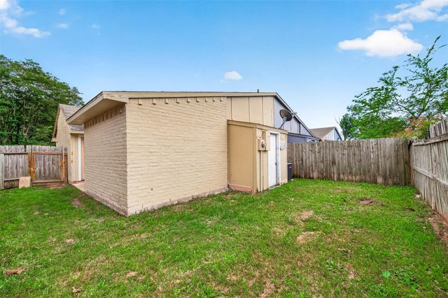 17421 Ranch Country Road, Hockley, TX 77447