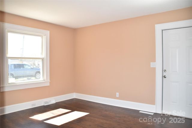 621 Barlow Avenue, Kannapolis, NC 28081