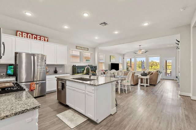 3065 Nister, New Braunfels, TX 78130