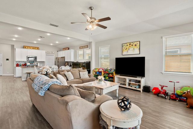 3065 Nister, New Braunfels, TX 78130