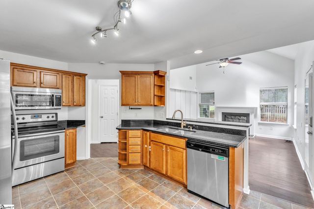 205 Adirondack Way, Simpsonville, SC 29681
