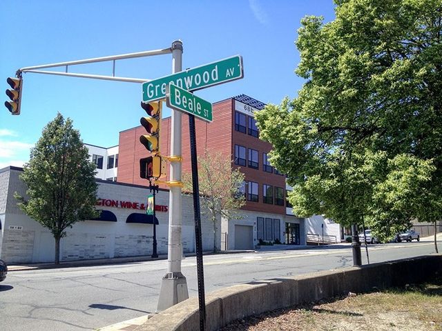 68 Beale 307, Quincy, MA 02170