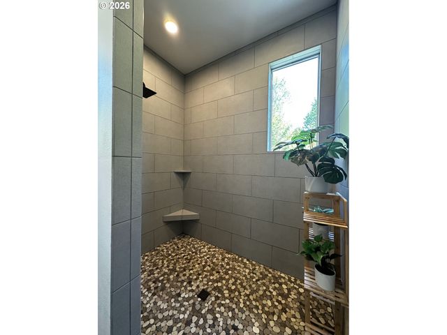 112 ELLIE Way, Washougal, WA 98671