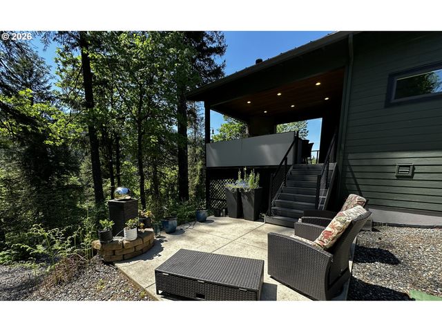 112 ELLIE Way, Washougal, WA 98671