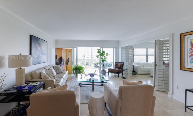 550 Ocean Dr 8B, Key Biscayne, FL 33149