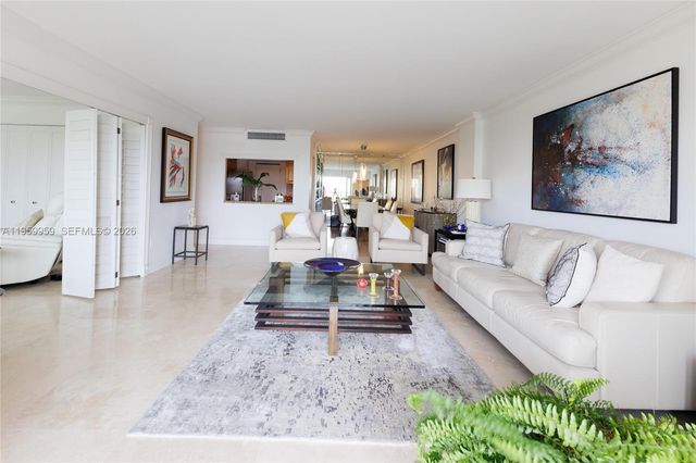 550 Ocean Dr 8B, Key Biscayne, FL 33149