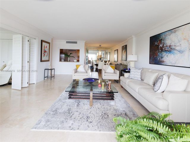 550 Ocean Dr 8B, Key Biscayne, FL 33149