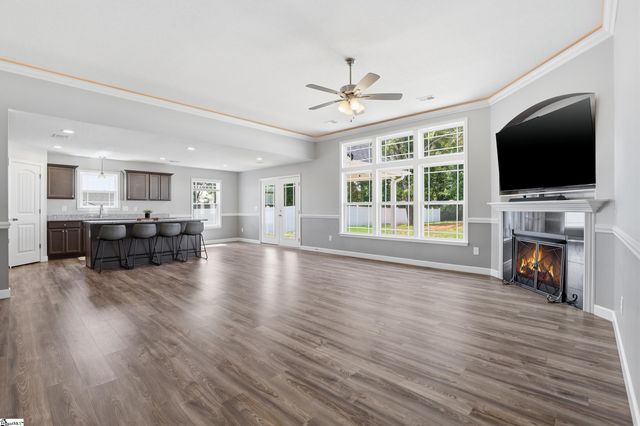 513 Fairlead Lane, Chesnee, SC 29323