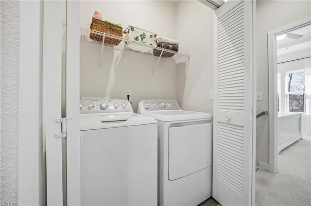 906 Capstan WAY, Chesapeake, VA 23323