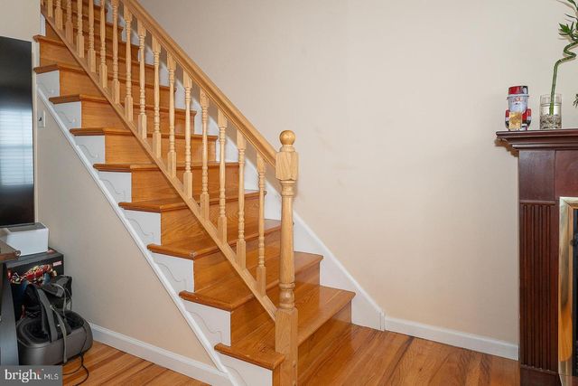 8910 SYLVIA LN, Philadelphia, PA 19115