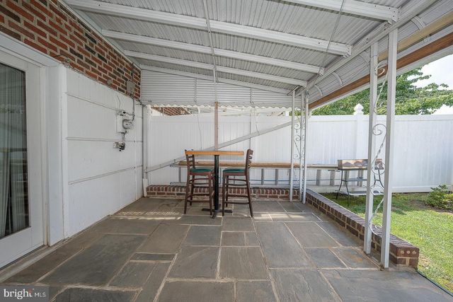 8910 SYLVIA LN, Philadelphia, PA 19115