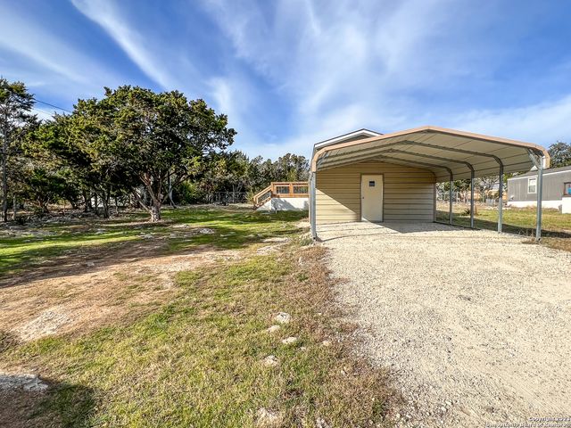 1166 Ramble Hills, Canyon Lake, TX 78133