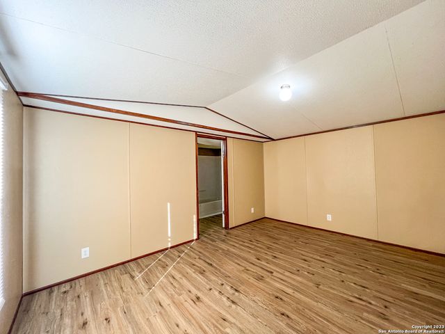 1166 Ramble Hills, Canyon Lake, TX 78133