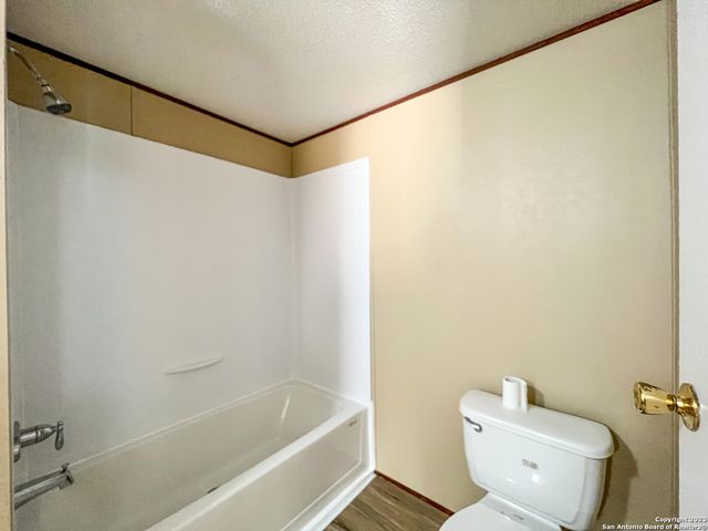 1166 Ramble Hills, Canyon Lake, TX 78133