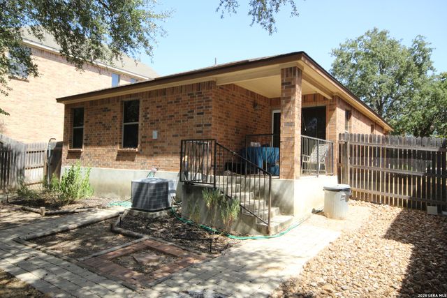 216 HORSE HL, Boerne, TX 78006