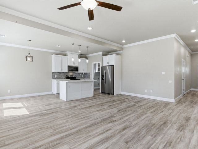 1101 Apache Ridge Road, Granbury, TX 76048