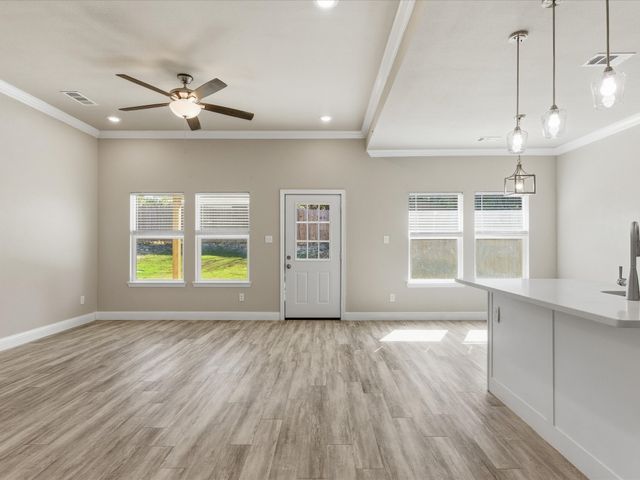 1101 Apache Ridge Road, Granbury, TX 76048