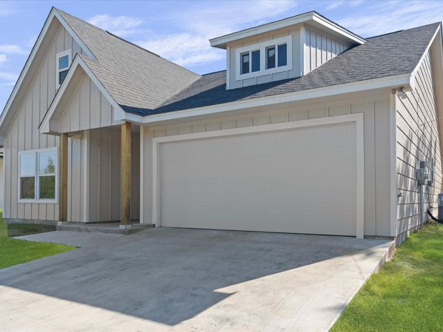 1101 Apache Ridge Road, Granbury, TX 76048