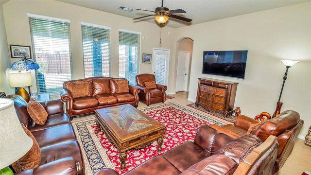 8807 Seguin Cove Lane, Richmond, TX 77407